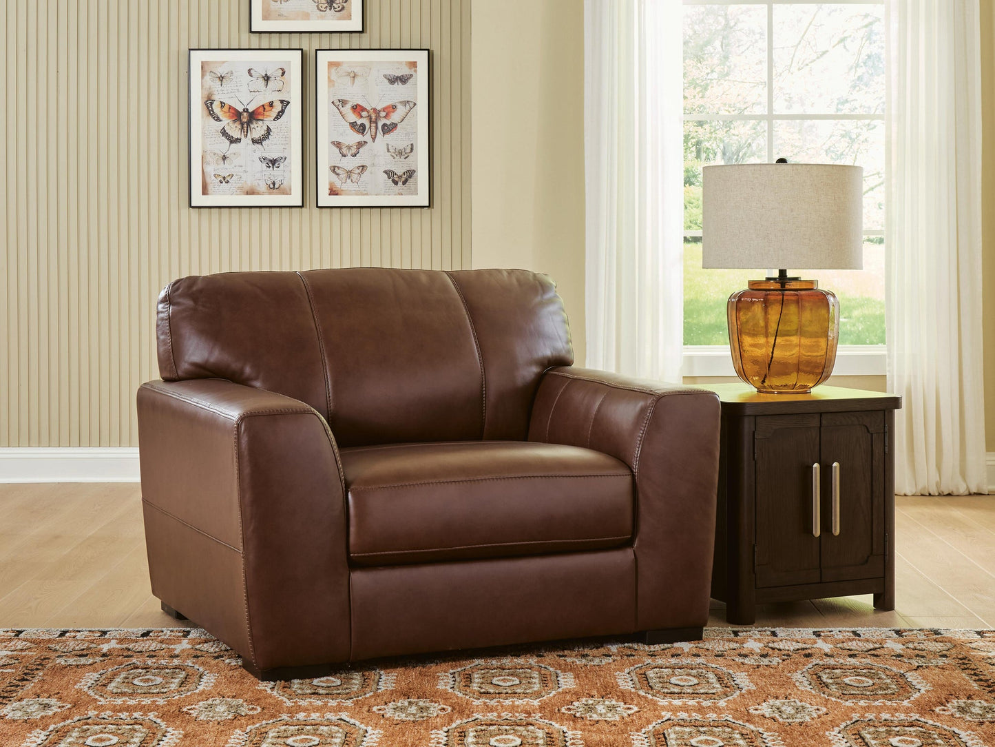 Brogliano Chair and a Half