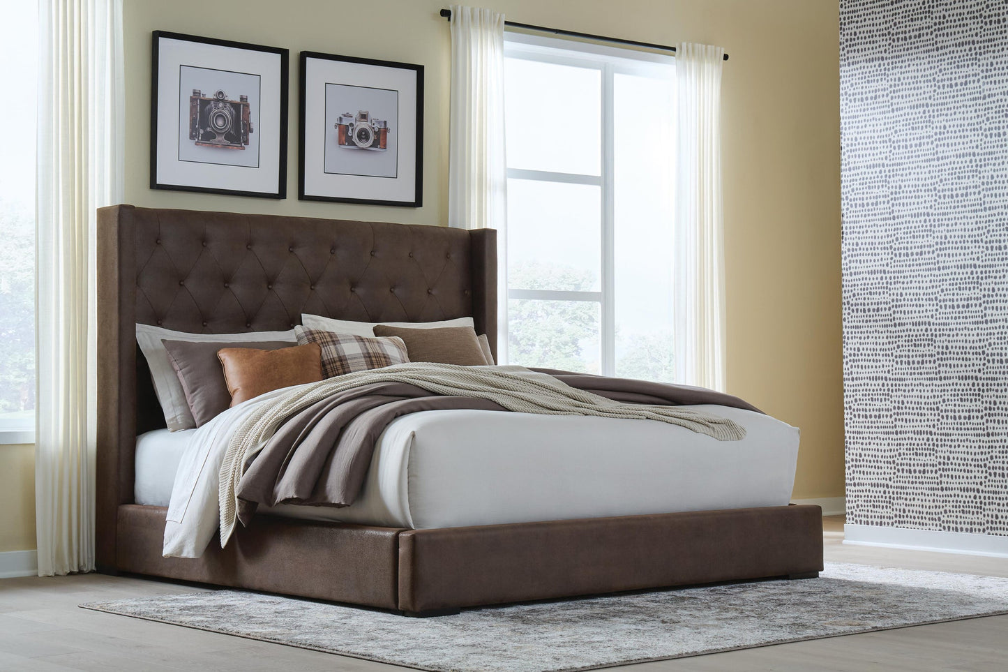 Lavernty King Upholstered Storage Bed