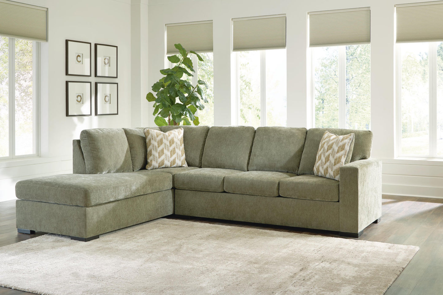 Bridgepoint 2-Piece Sectional with Chaise