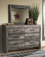 Load image into Gallery viewer, Wynnlow King Poster Bed with Mirrored Dresser, Chest and Nightstand
