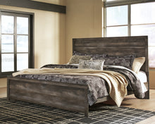 Load image into Gallery viewer, Wynnlow King Panel Bed with Mirrored Dresser and 2 Nightstands
